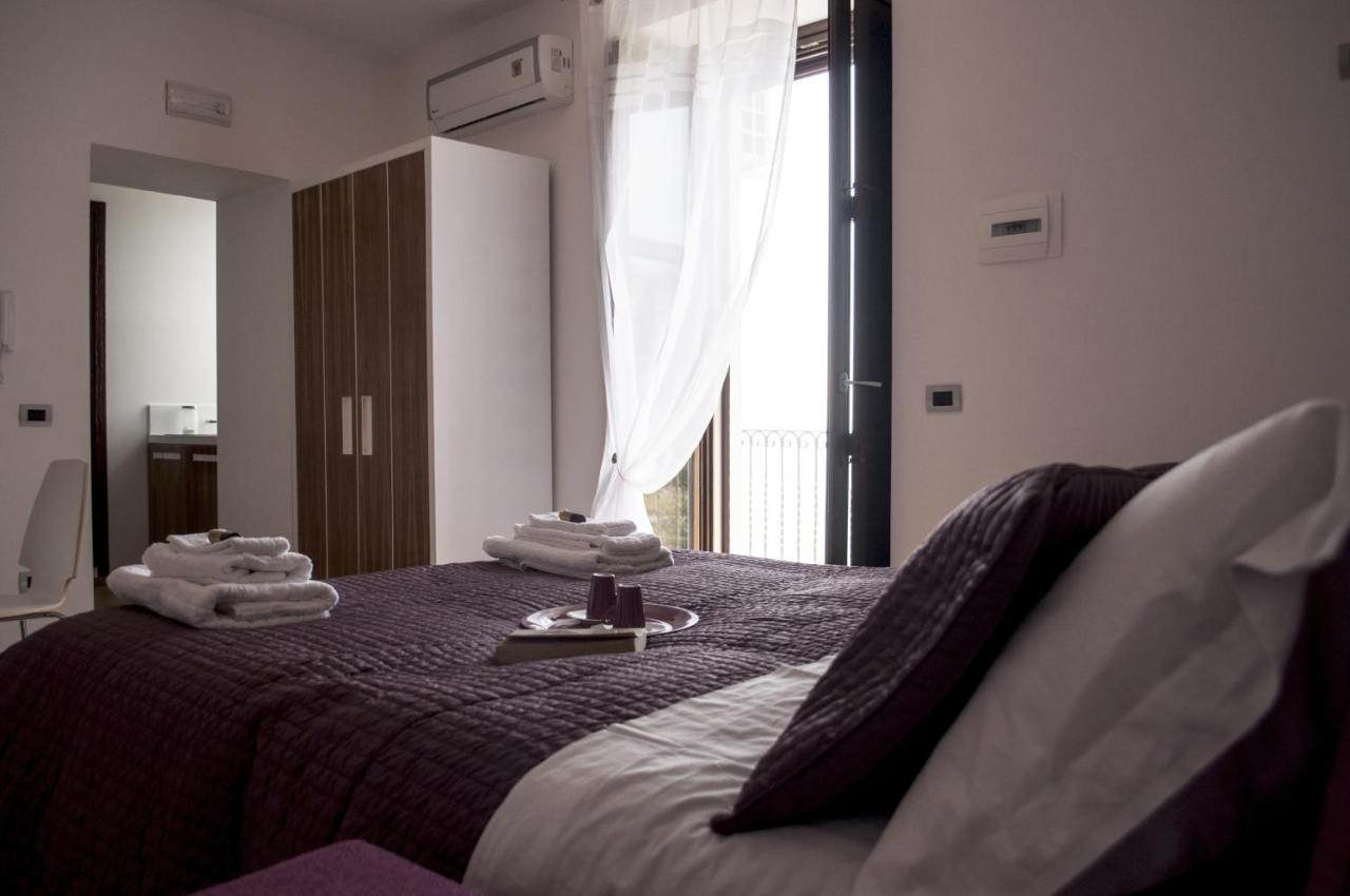 Monolocale con Balcone Vista Mare