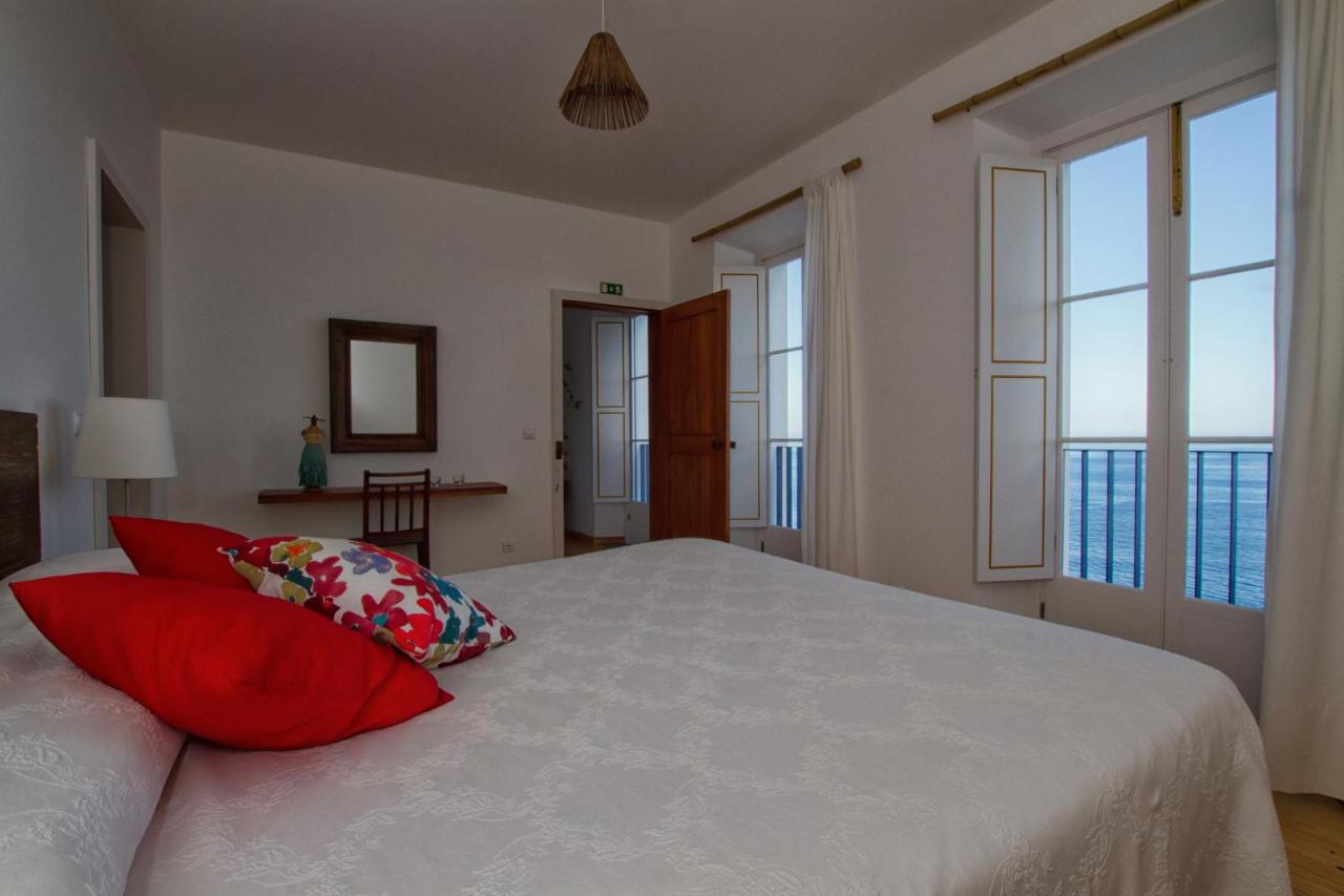 Two-Bedroom House - Casa do Lado T2