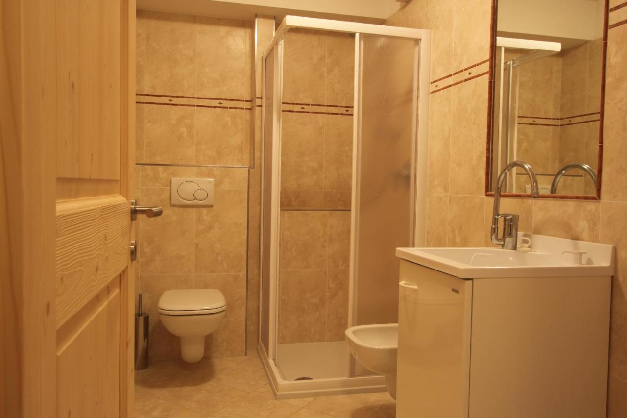 Apartamento con balcón