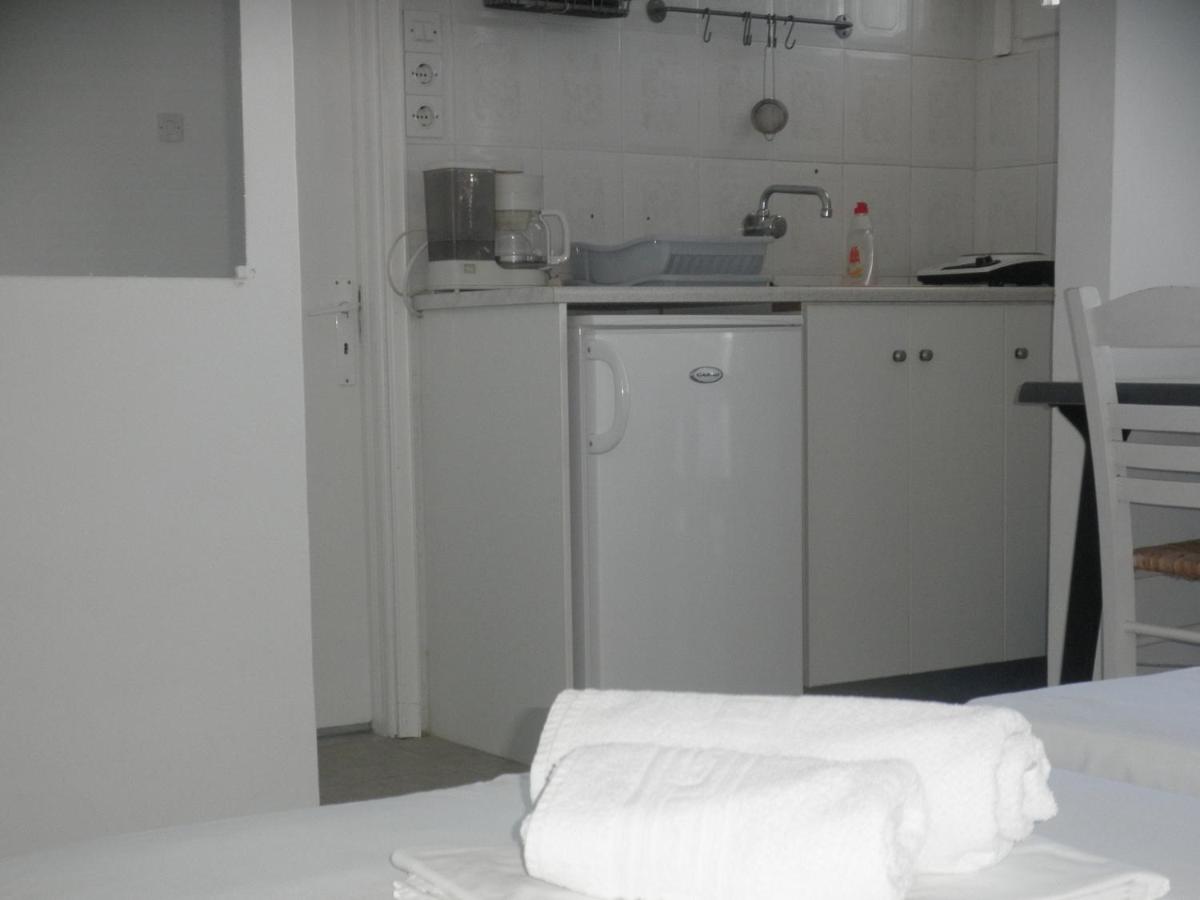 Studio with Sea View (2 Adults)