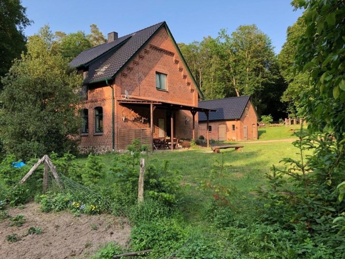 B&B Karow - Forsthof Waldblick Karow - Bed and Breakfast Karow