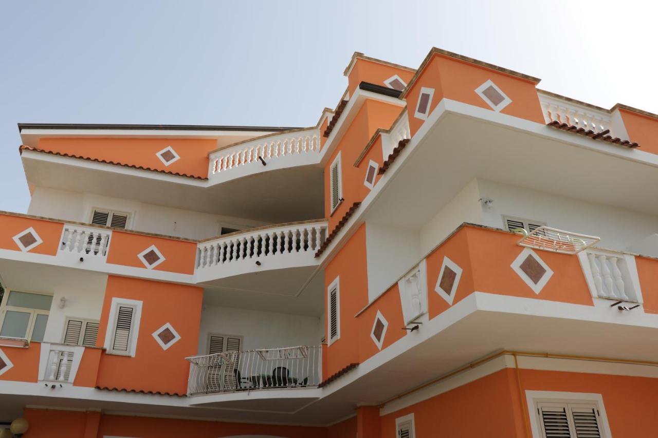 Villa Tropeano - Chambres d’hôtes Santa Domenica