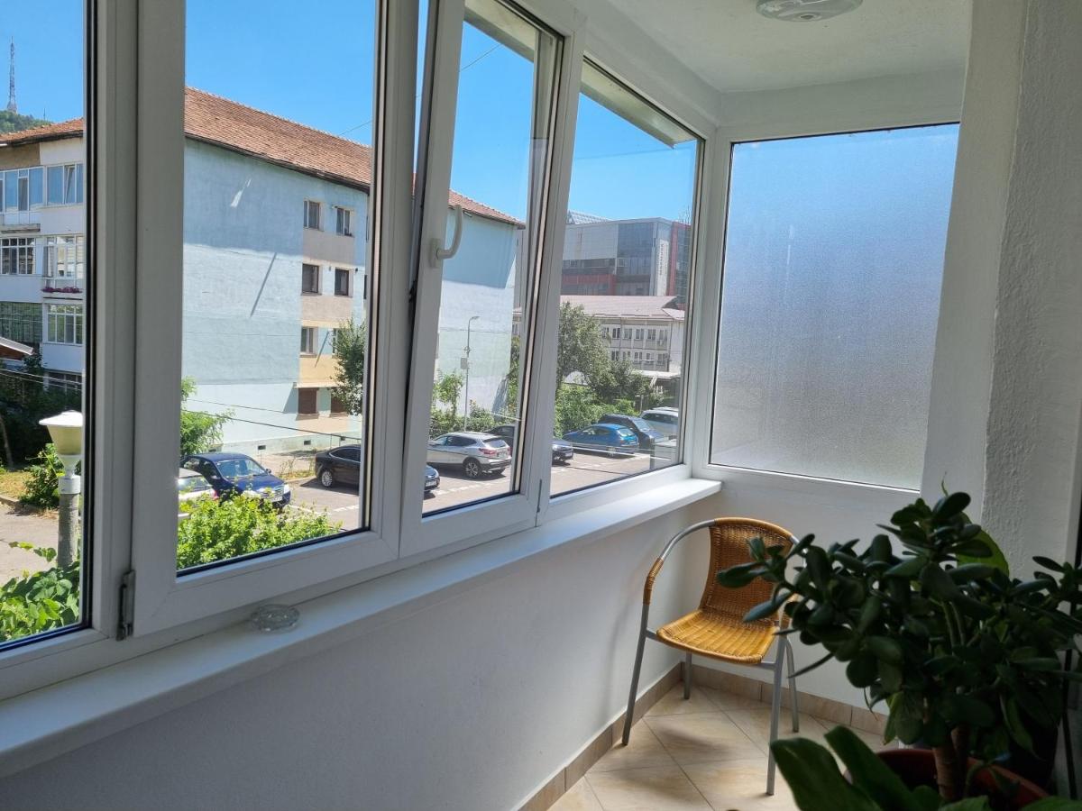 Yla Apartments - B&B