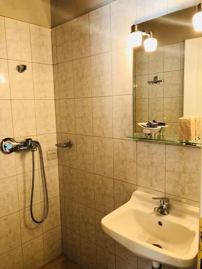 Economy Twin Room