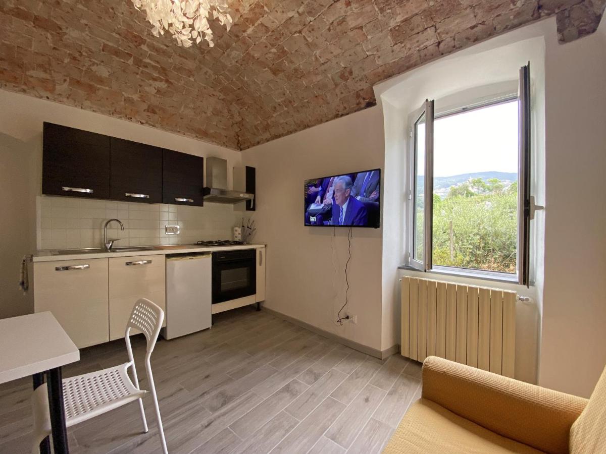 B&B Calice Ligure - LA CASA DEL BORGO nature sport & relax Big Loft - Bed and Breakfast Calice Ligure