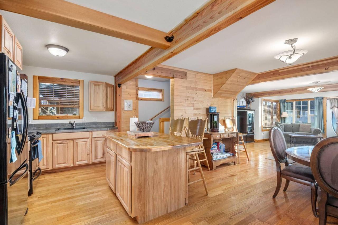 Cedar Lodge at Rockaway - Chambres d’hôtes Rockaway Beach