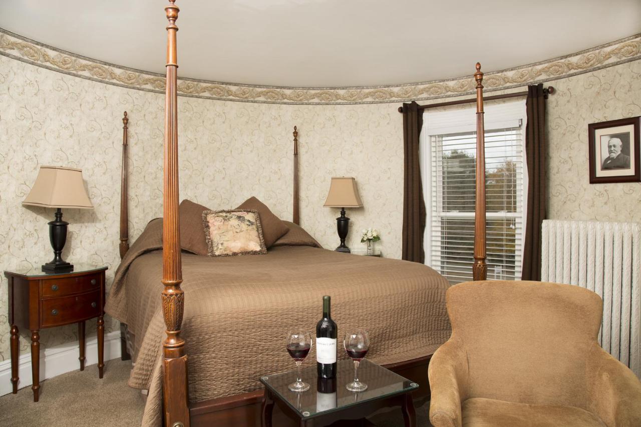 Harrison Bedroom