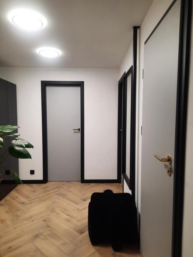 GOLD&BLACK OŚWIĘCIM CENTRUM - B&B Oświęcim