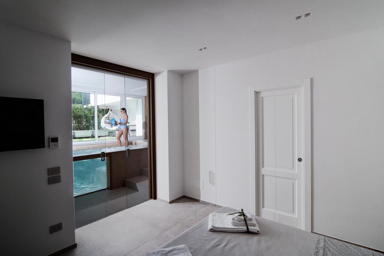 Suite mit privatem Pool