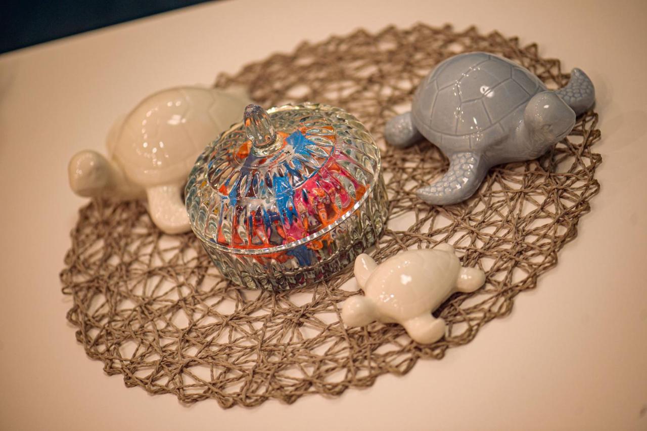 Apartment with Lake View