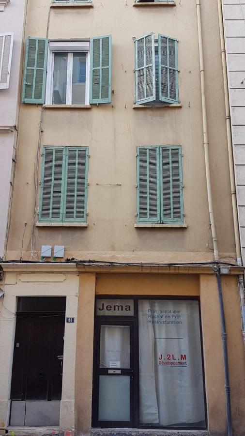 T1 Bis plein centre de Toulon,climatisé - B&B Toulon