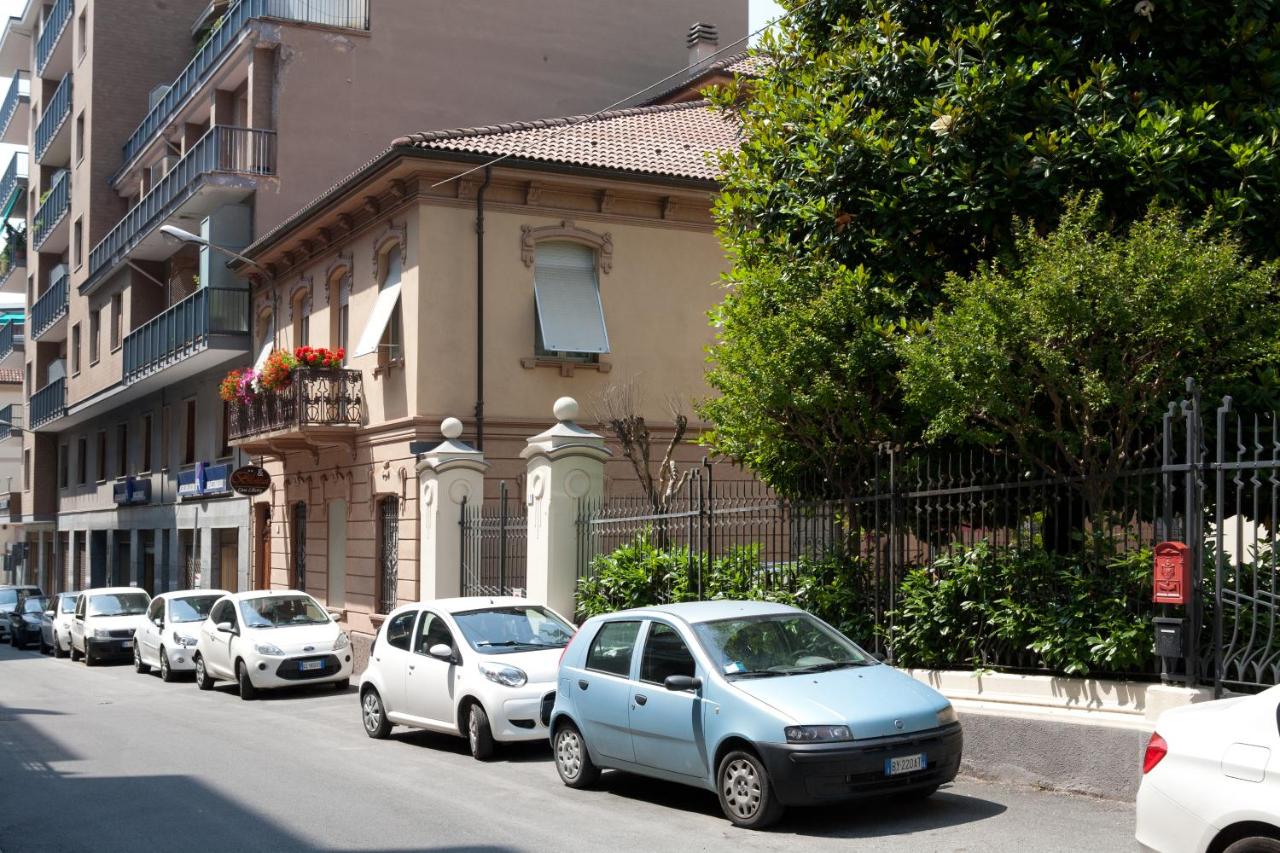 B&B Acqui Terme - B&B Casa Liberty - Bed and Breakfast Acqui Terme