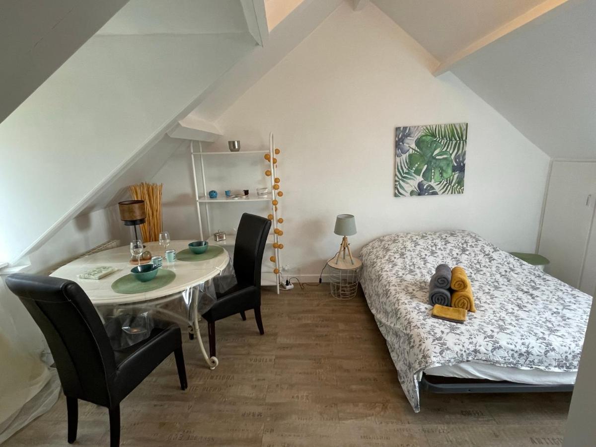 B&B Lamballe - Le cocon jaune - Studio en hyper centre - Bed and Breakfast Lamballe