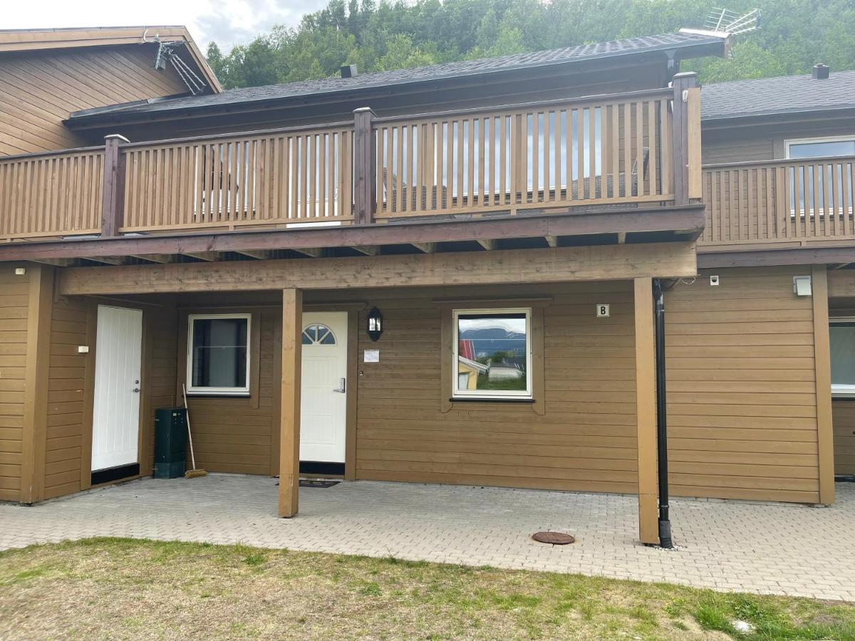 På Taket Overnatting - Bed and Breakfast Sørkjosen