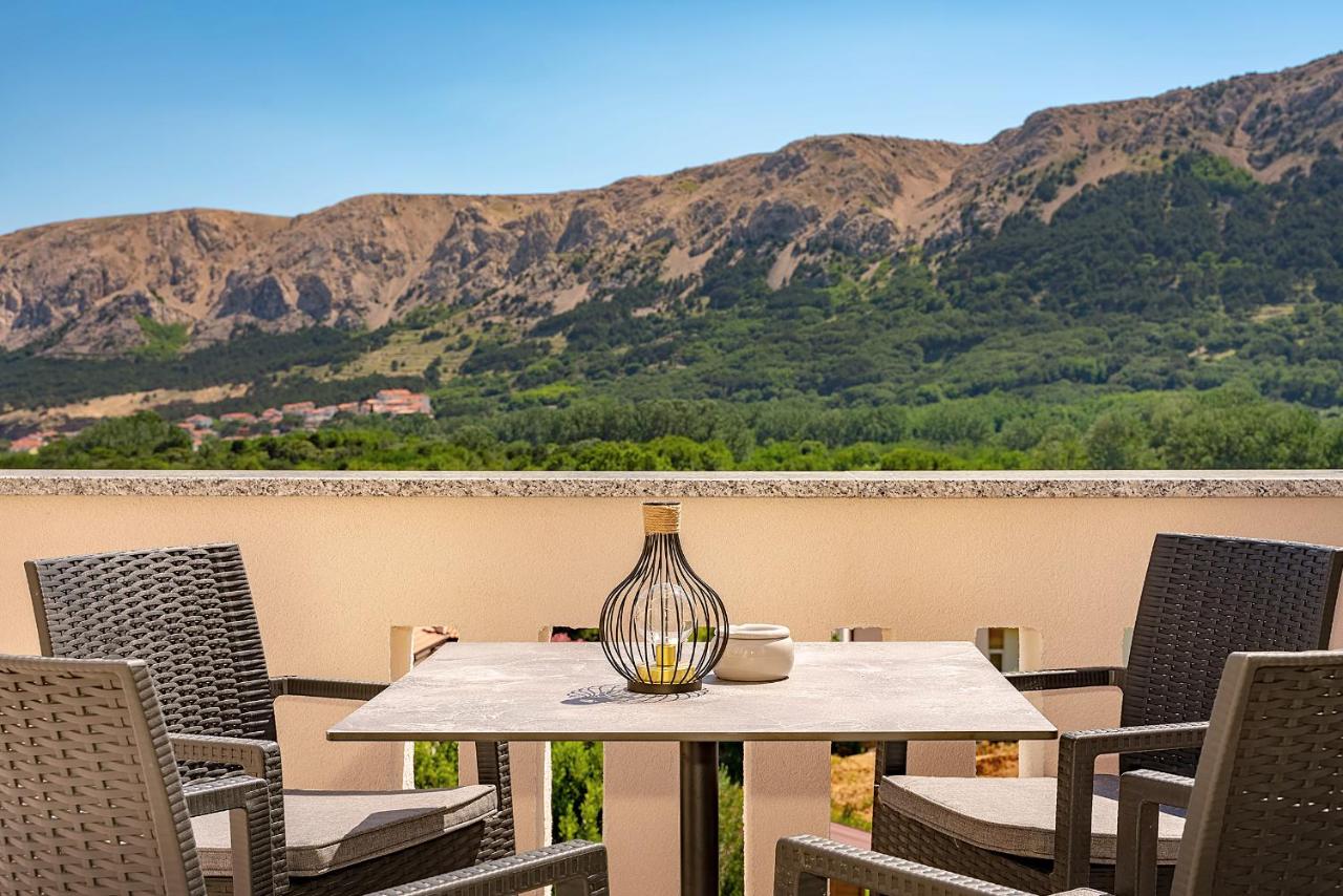 Apartments Gerta with Terrace - B&B