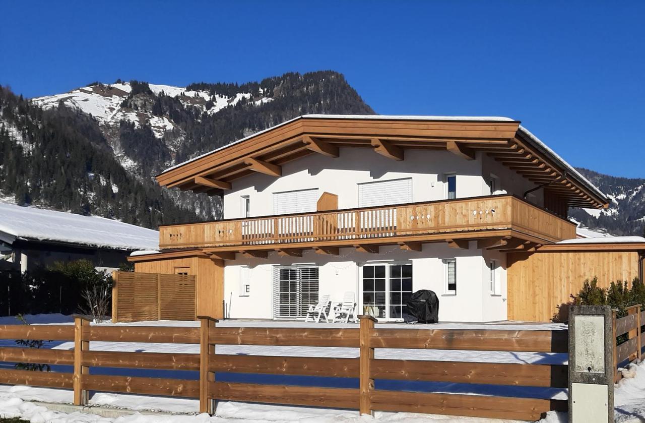 Ferienhaus Kaiserblick - FEWO1 - B&B Walchsee