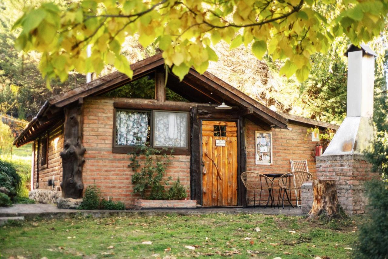 B&B El Bolsón - Cabañas del Faldeo Titos - Bed and Breakfast El Bolsón