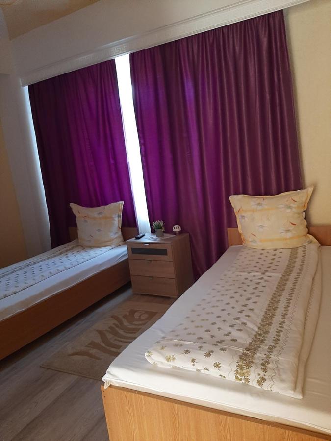 Economy Twin Room
