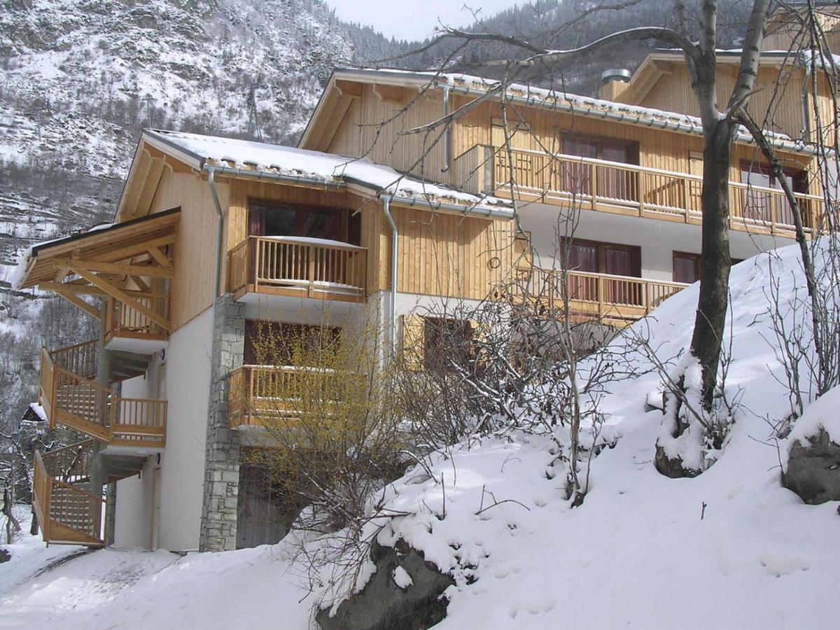 Le Hameau SPA & PISCINE appartement 2 pieces 4pers by Alpvision Residences - B&B