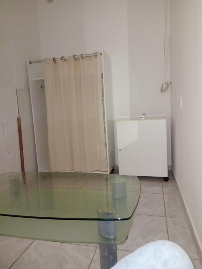 Studio meublé - Ferienwohnung Pézenas