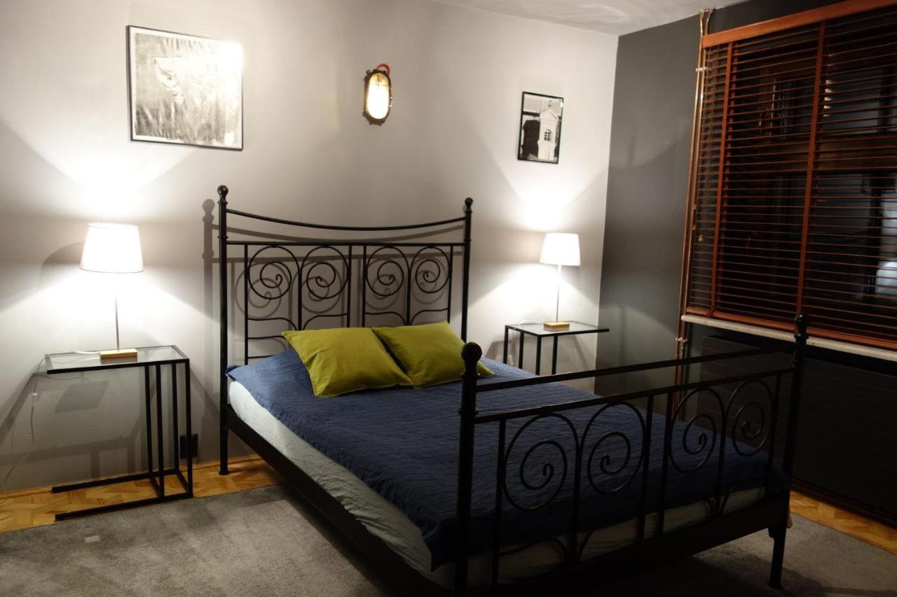 ARTgroturystyka Przystanek Błotna - Chambres d’hôtes