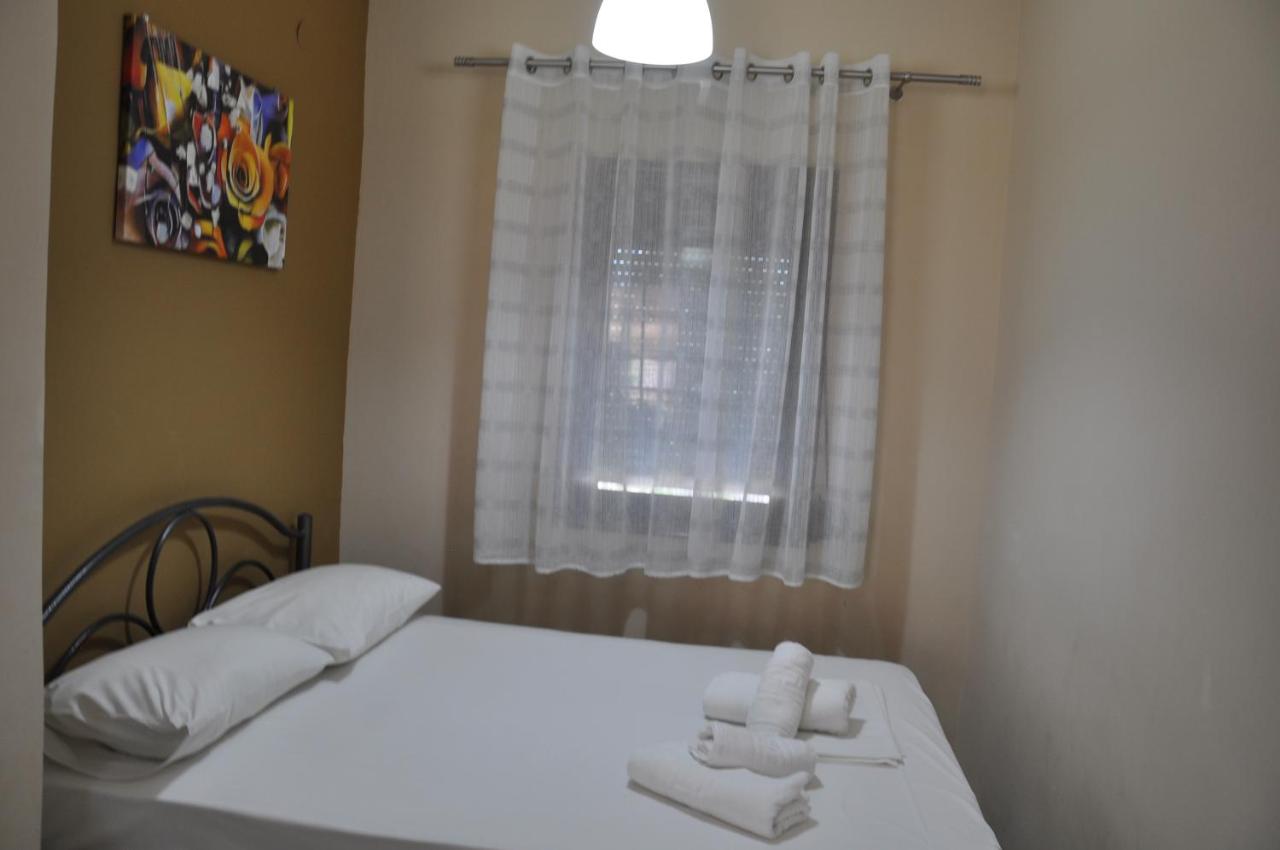 Chambre Triple avec Terrasse
