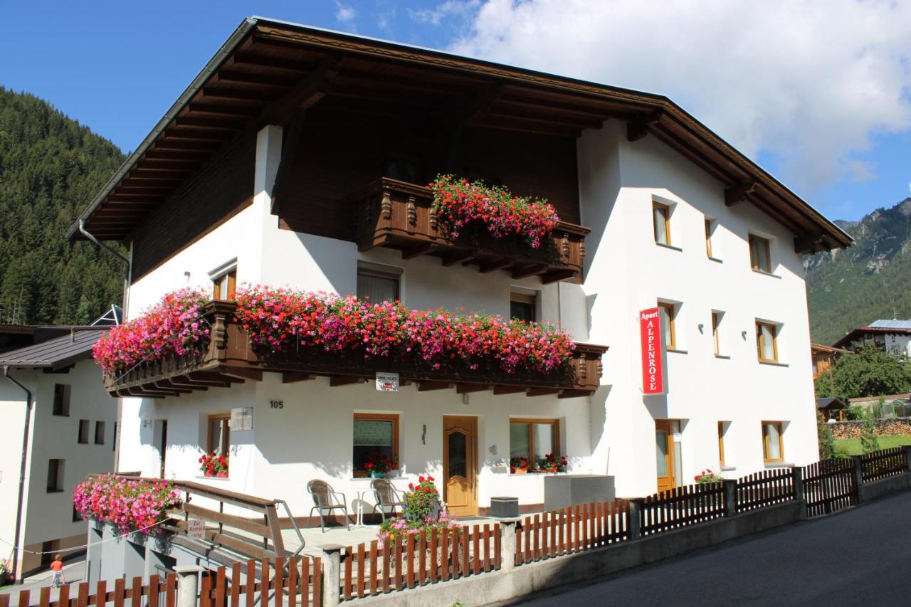 B&B Flirsch am Arlberg - Apartments Alpenrose - Bed and Breakfast Flirsch am Arlberg