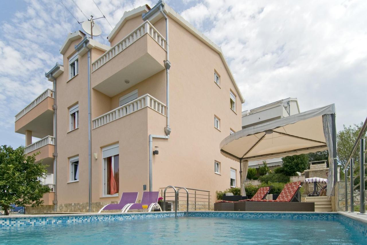 Villa Maja - Bed and Breakfast