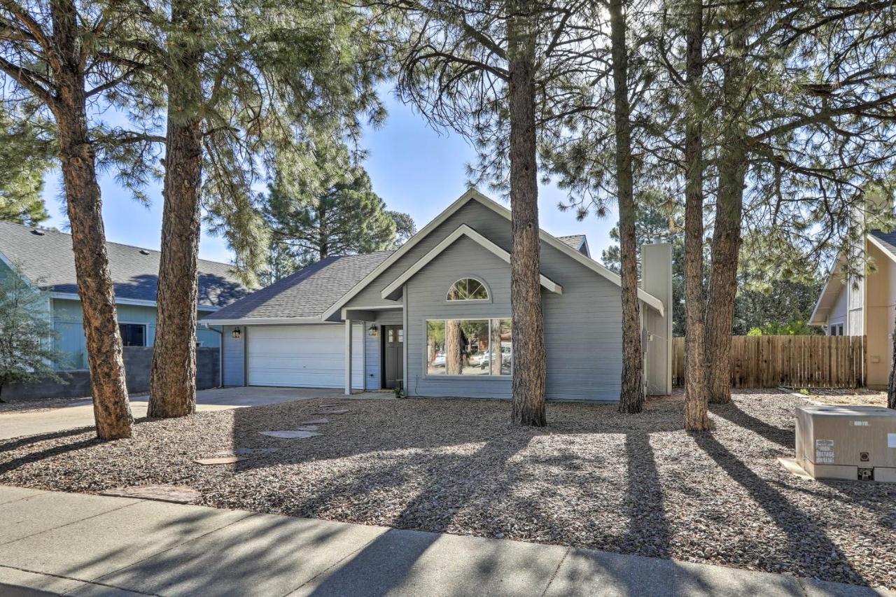 Modern Flagstaff Retreat ~ 4 Mi to Downtown! - B&B Flagstaff