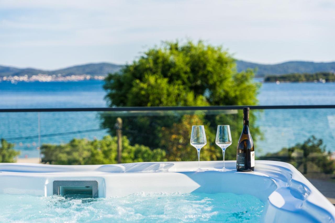 Deluxe Apartment Cigit - Bed and Breakfast Turanj