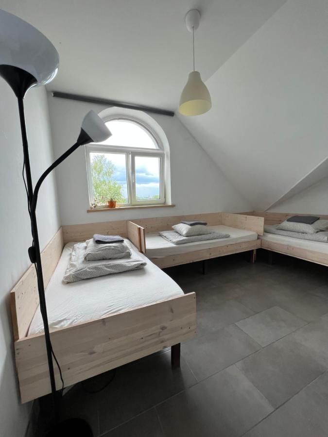 Apartment with Shower