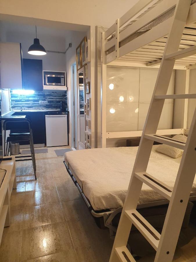 B&B Barcelona - Mini house LOFT 25m2 in Barcelona - Bed and Breakfast Barcelona