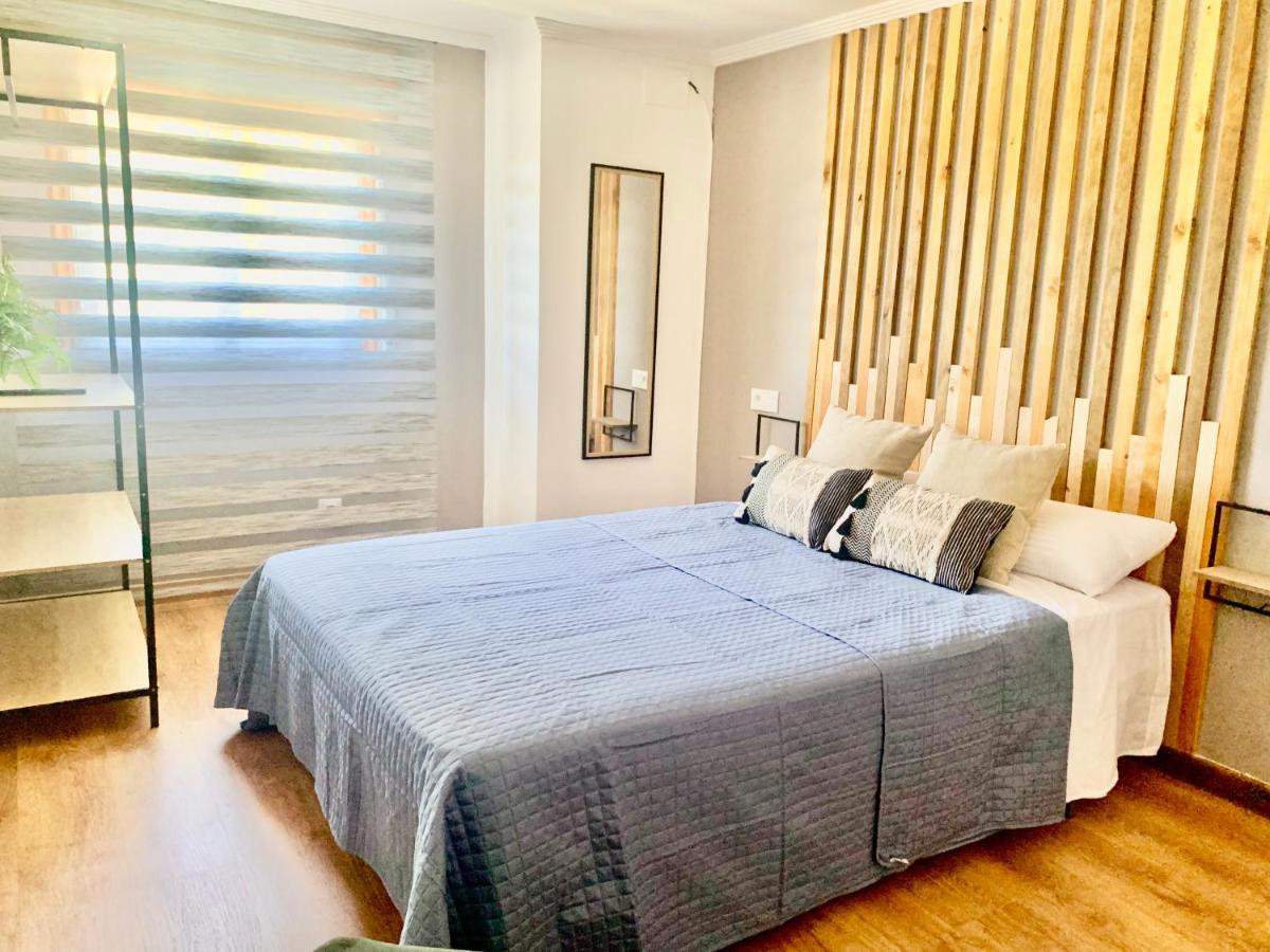 Blue House - Feel The Vibe - B&B Vigo