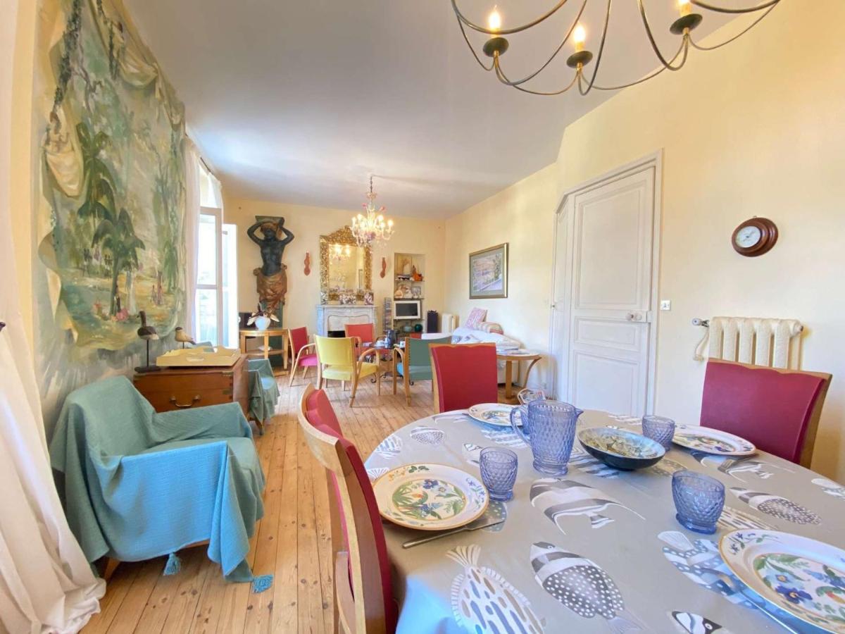Appartement duplex 5 pièces, 6 couchages au cœur de La Baule avec terrasse, parking et tous commerces à pied - FR-1-245-71 - Chambres d’hôtes