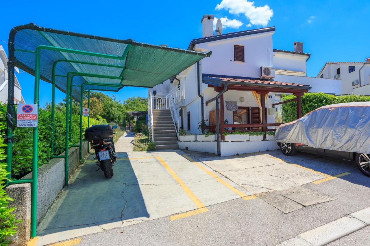 Apartment Landikusic by El-Pi Tours - Ferienwohnung