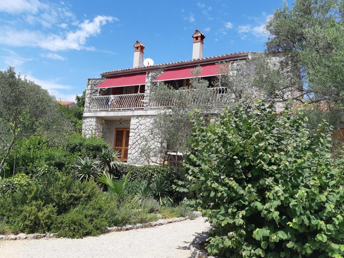 Monolocale con Balcone e Vista Mare