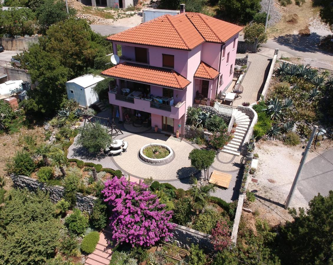 B&B Kostrena - Apartment Anika - Bed and Breakfast Kostrena