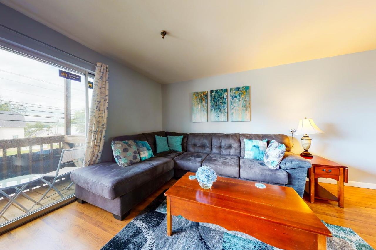 One Bedroom Apartment