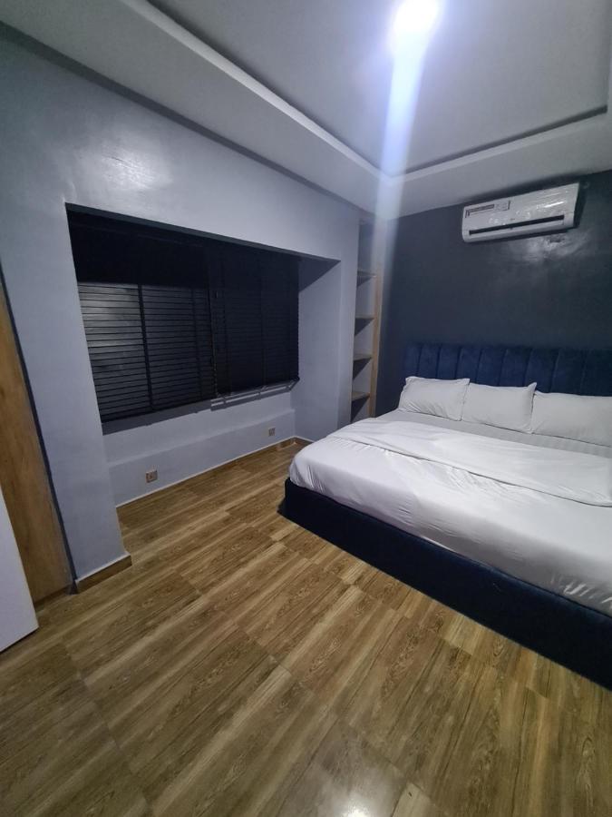 Wine House, Maitama, Abuja - B&B