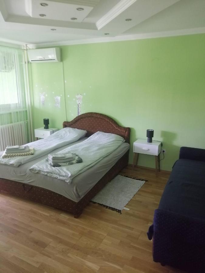 B&B Subotica - Apartman Radaković - Bed and Breakfast Subotica