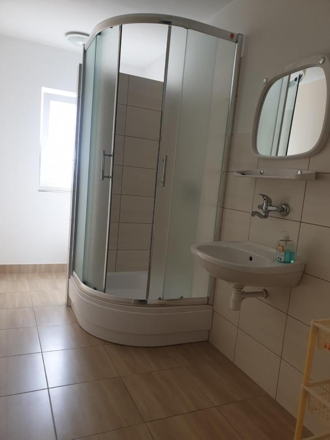 Double Room with Private External Bathroom