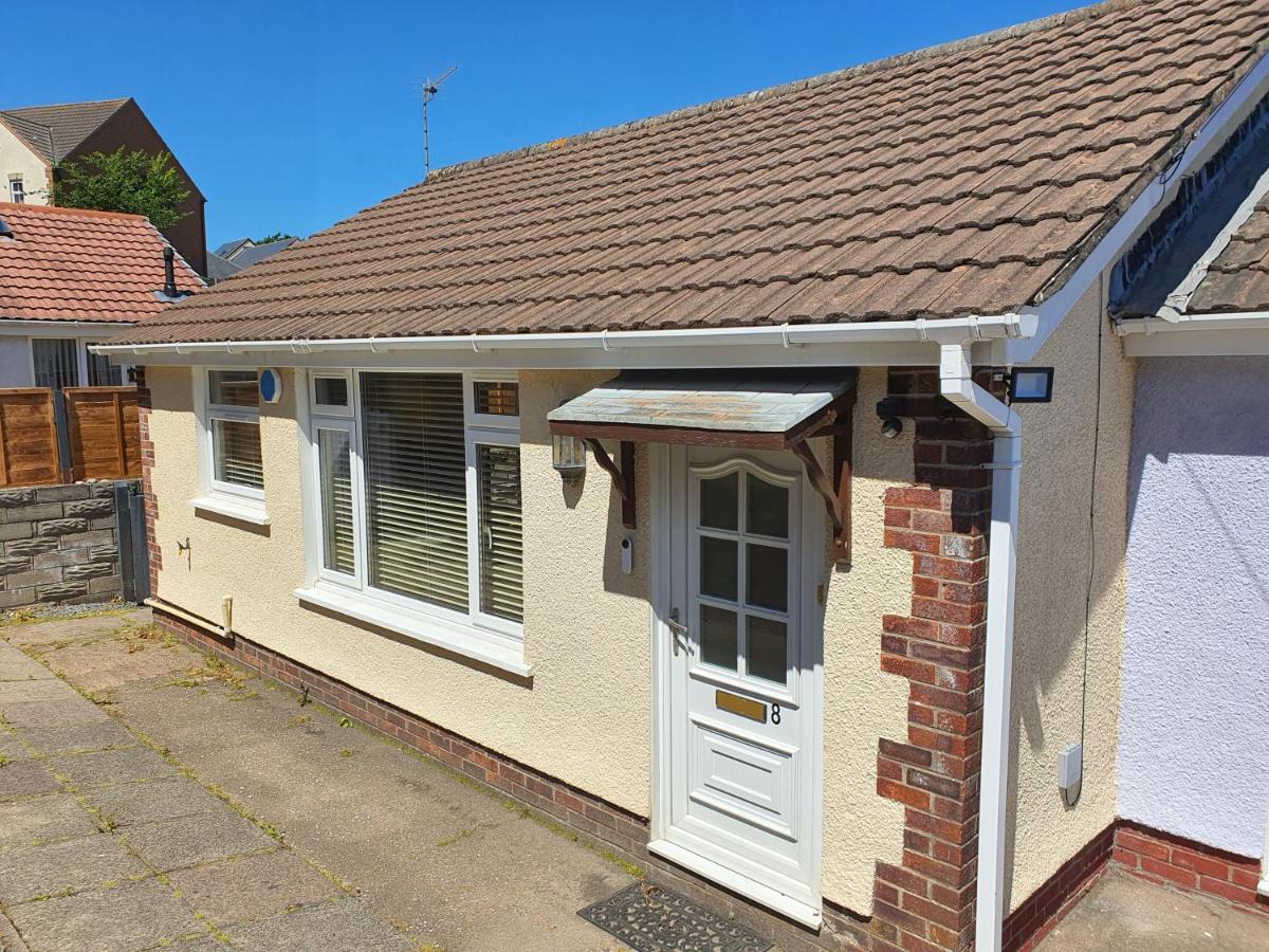 B&B Swansea - Captivating 2 bedroom bungalow in mumbles - Bed and Breakfast Swansea