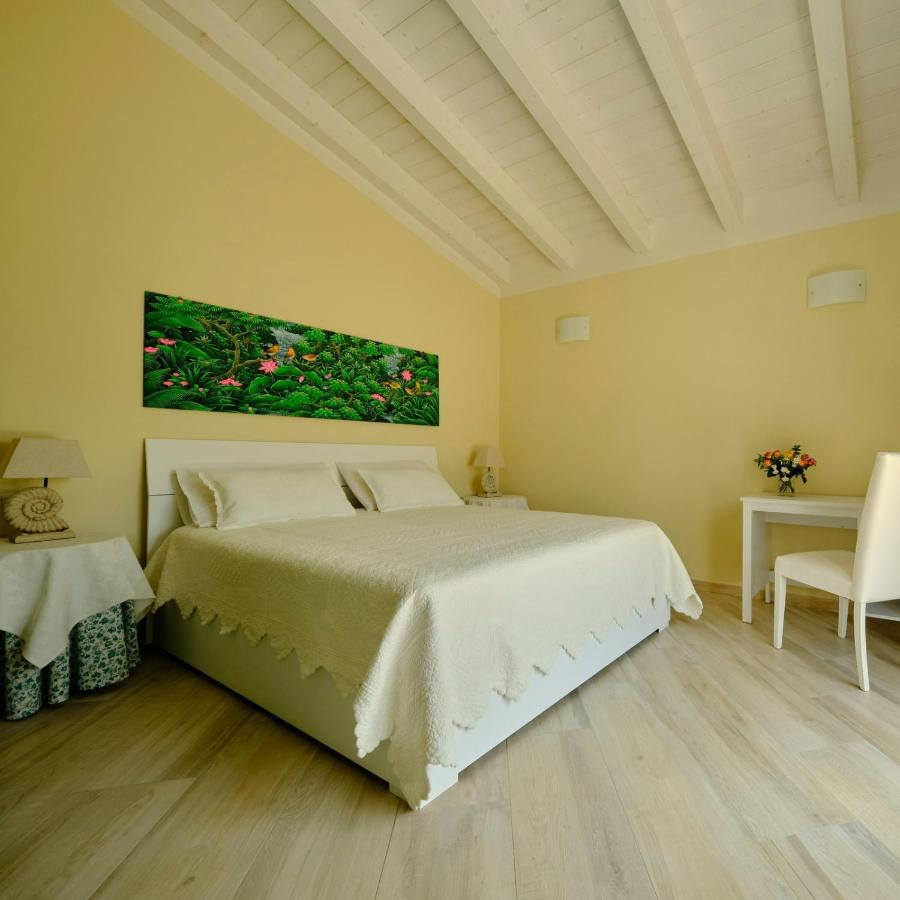 Corte dei Mirti, Appartamento indipendente con ampia veranda - B&B Iglesias