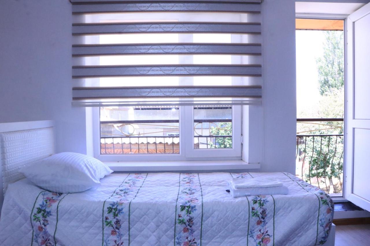 Guest House Akbermet - B&B