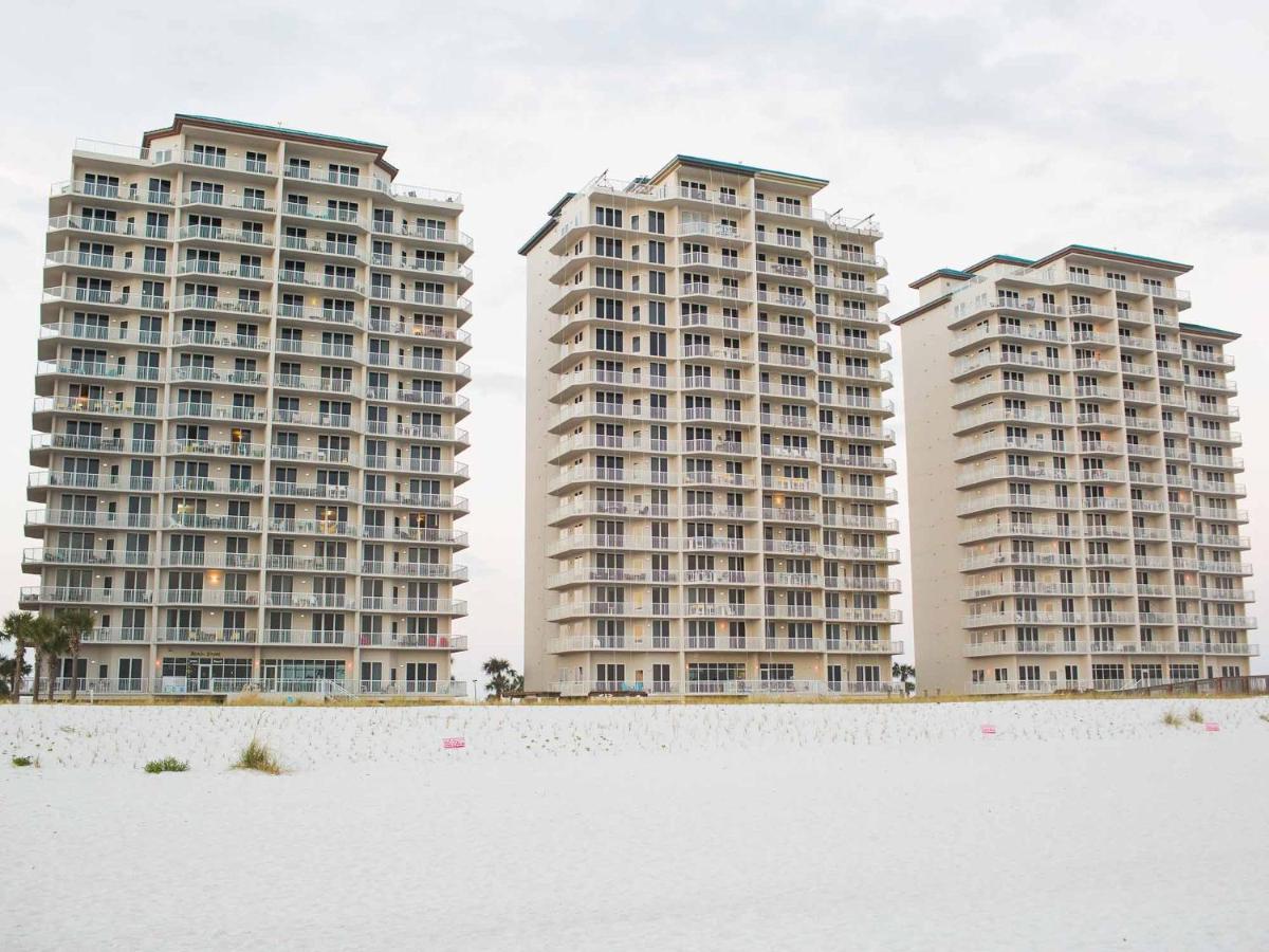 Two-Bedroom Apartment with Ocean View