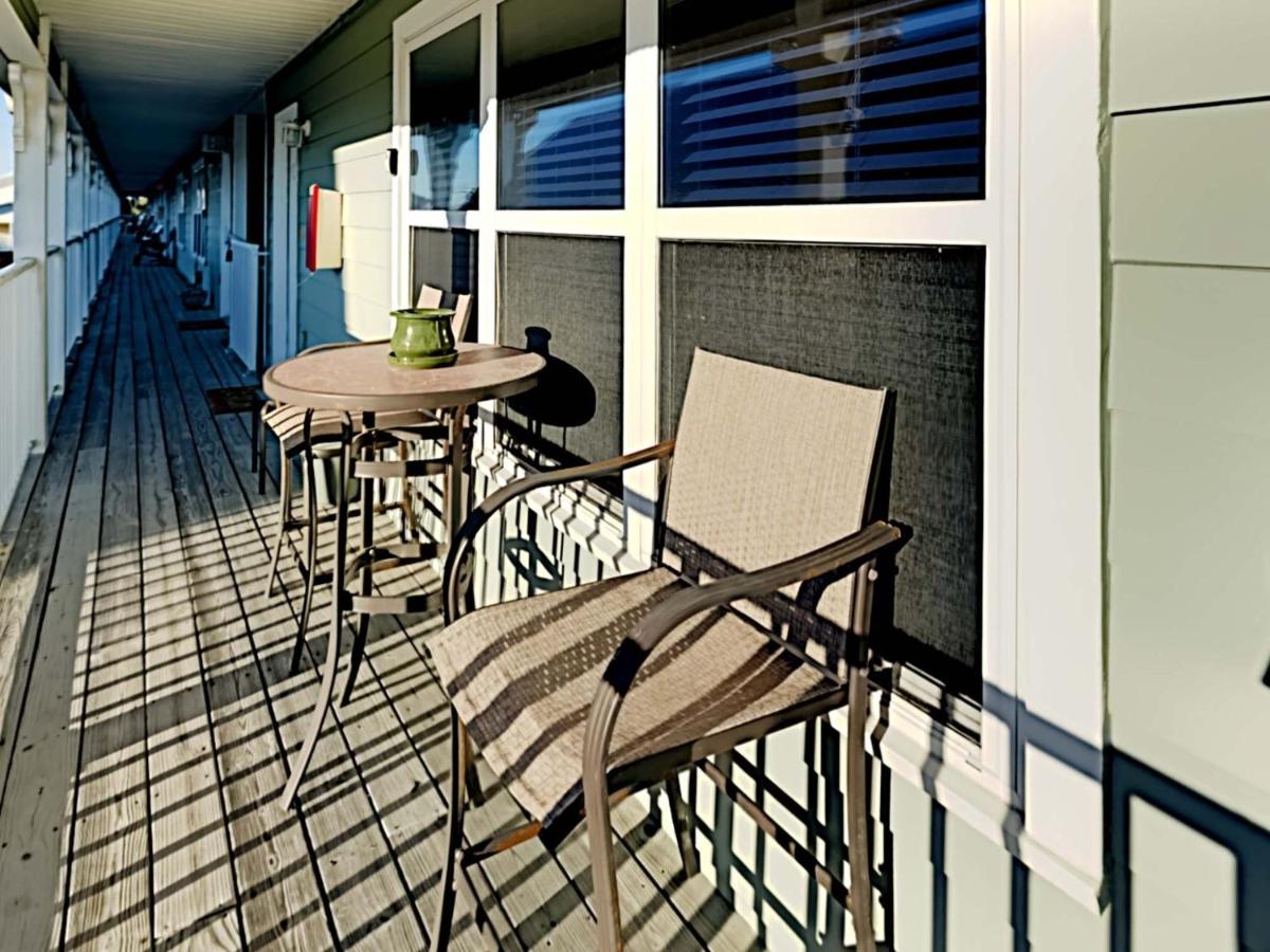 Apartment mit 2 Schlafzimmern und eingeschränktem Meerblick