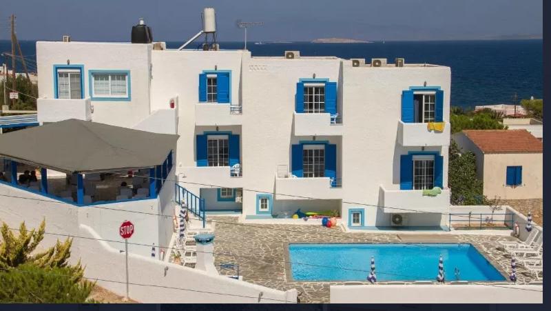 Blue Dolphin Studios and Apartment - Ferienwohnung