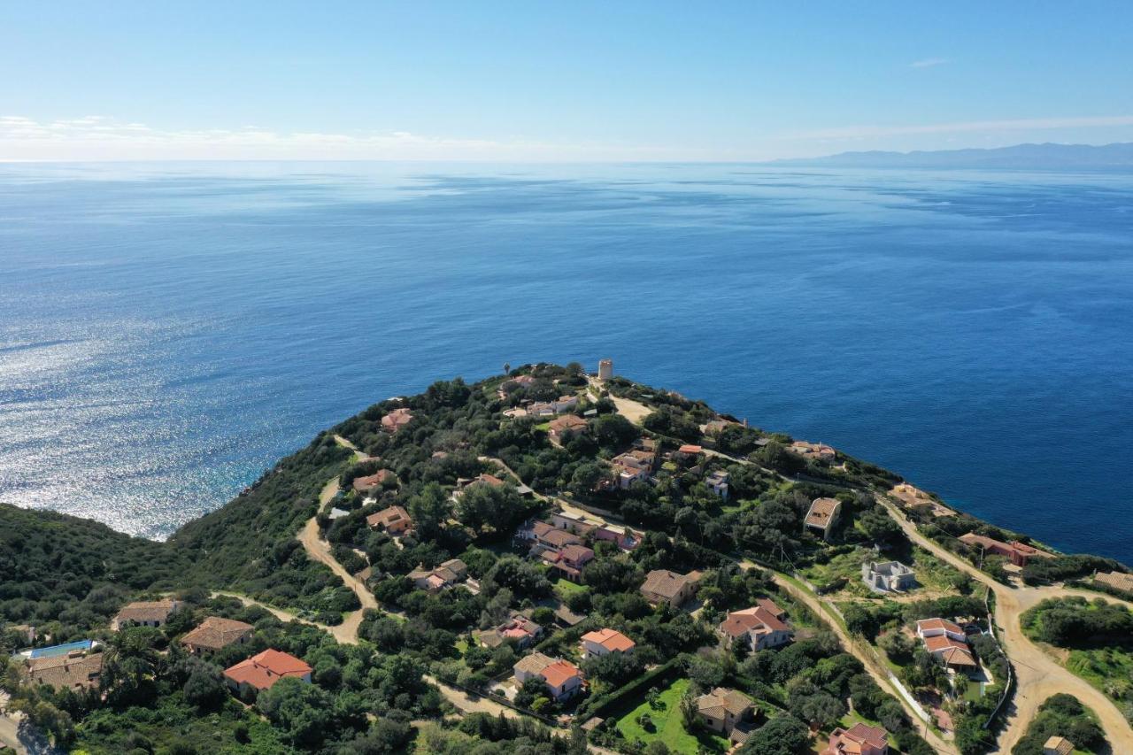 B&B Torre delle Stelle - Villa Lyra - Private with Incredible Sea and Sunset Views with Hot Tub - Bed and Breakfast Torre delle Stelle