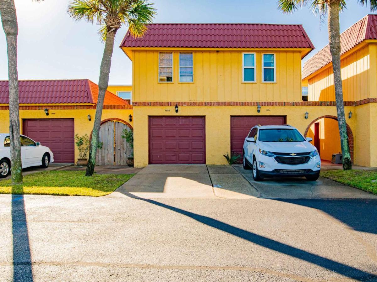 Moonlight Beach Villa & Studio - B&B