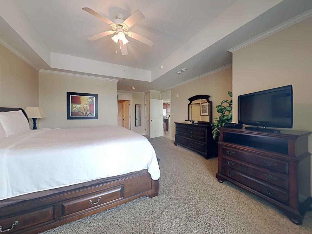 Wharf #425 - B&B